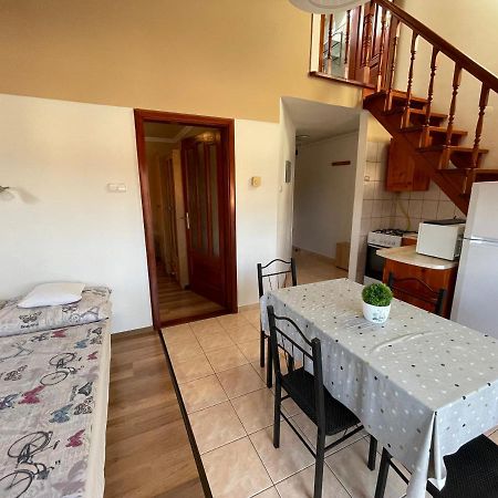 Hellasz Apartman Gyula Luaran gambar