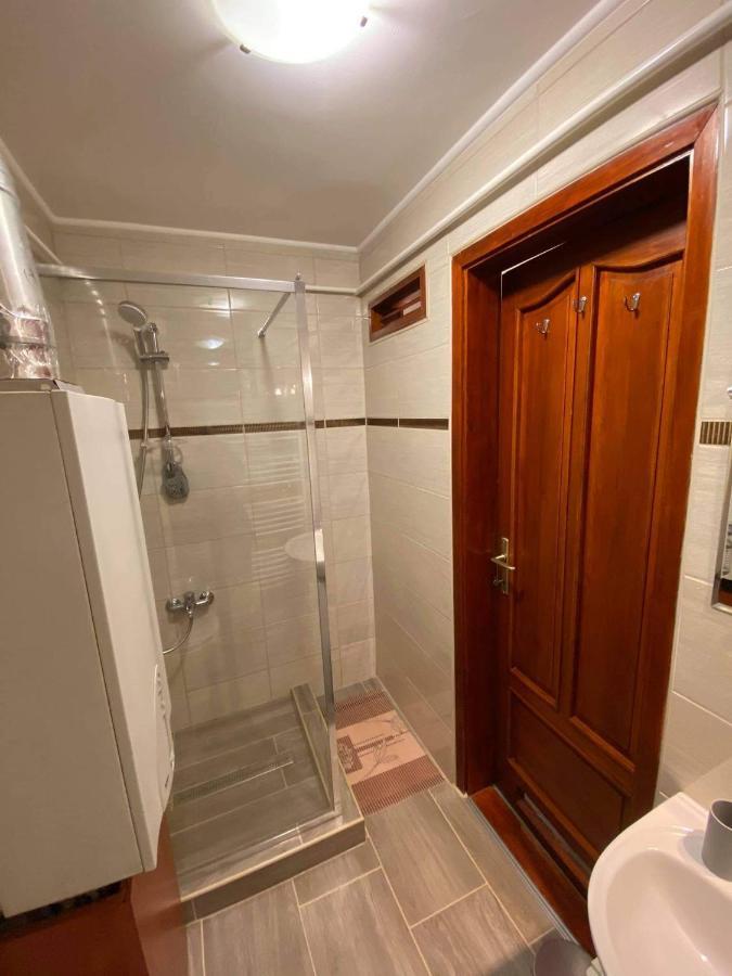 Hellasz Apartman Gyula Luaran gambar