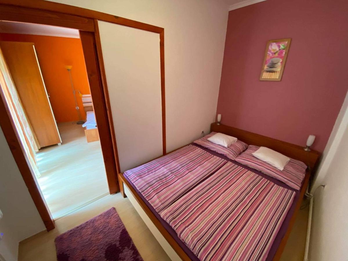 Hellasz Apartman Gyula Luaran gambar