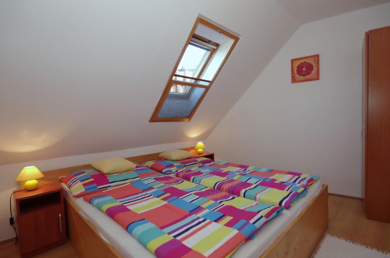 Hellasz Apartman Gyula Luaran gambar